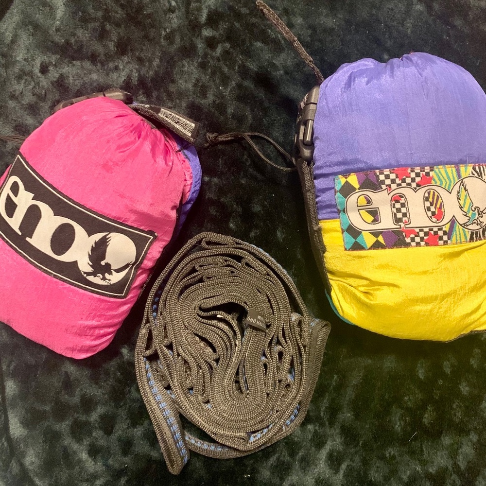 Two Eno hammocks and one set of straps